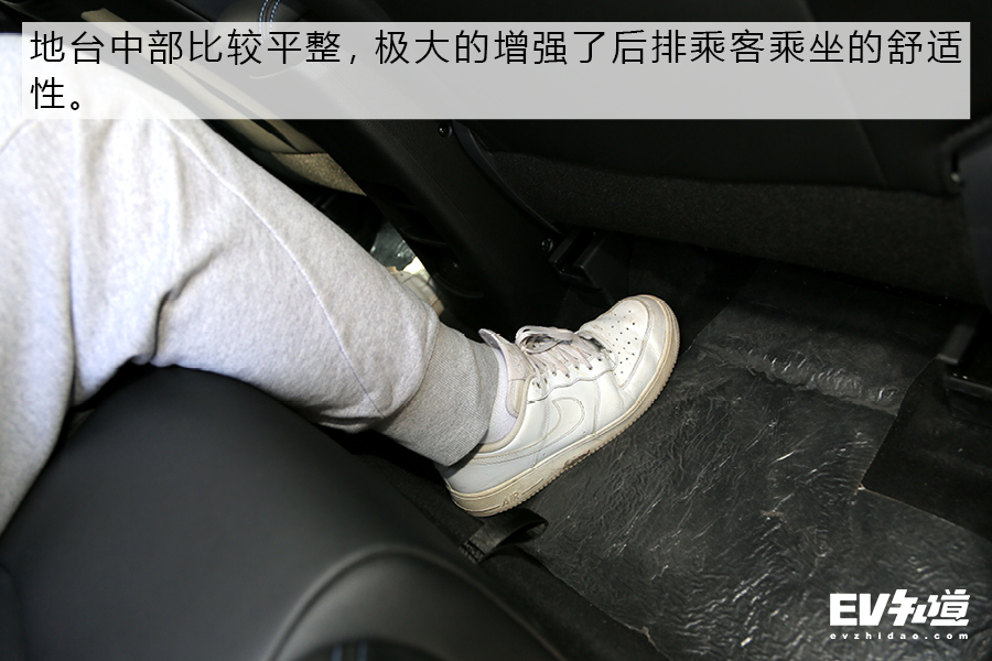 不说别的就聊聊性价比 体验比亚迪元EV360