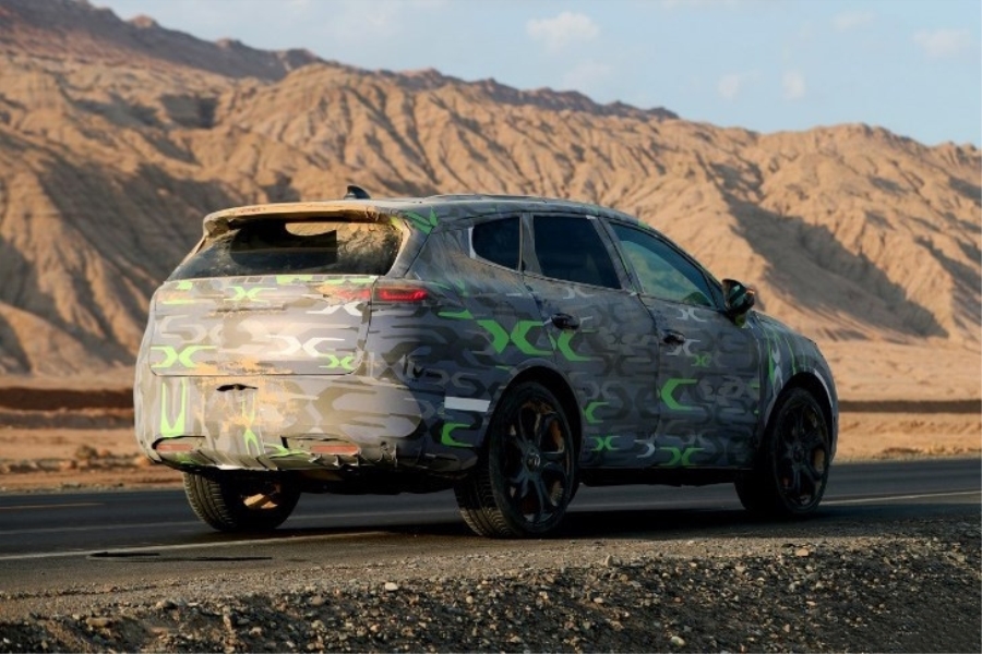 腾势Concept X量产版路试图曝光 定位7座SUV