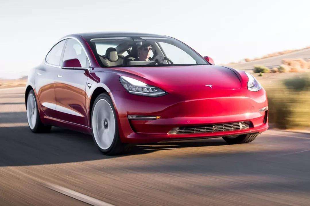 Model 3被美国《消费者报告》评为2020年最佳电动汽车