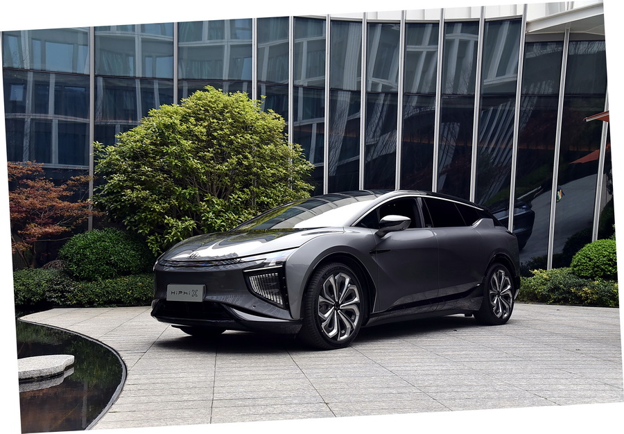 中汽协发布销量排名 高合HiPhi X位居豪华纯电车型销量榜单第二 