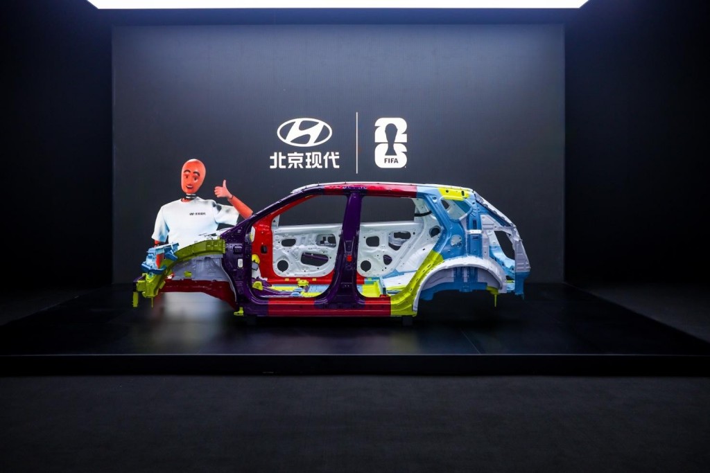 北京现代EO羿欧上市11.98万起“6大品质”打造新质力纯电SUV