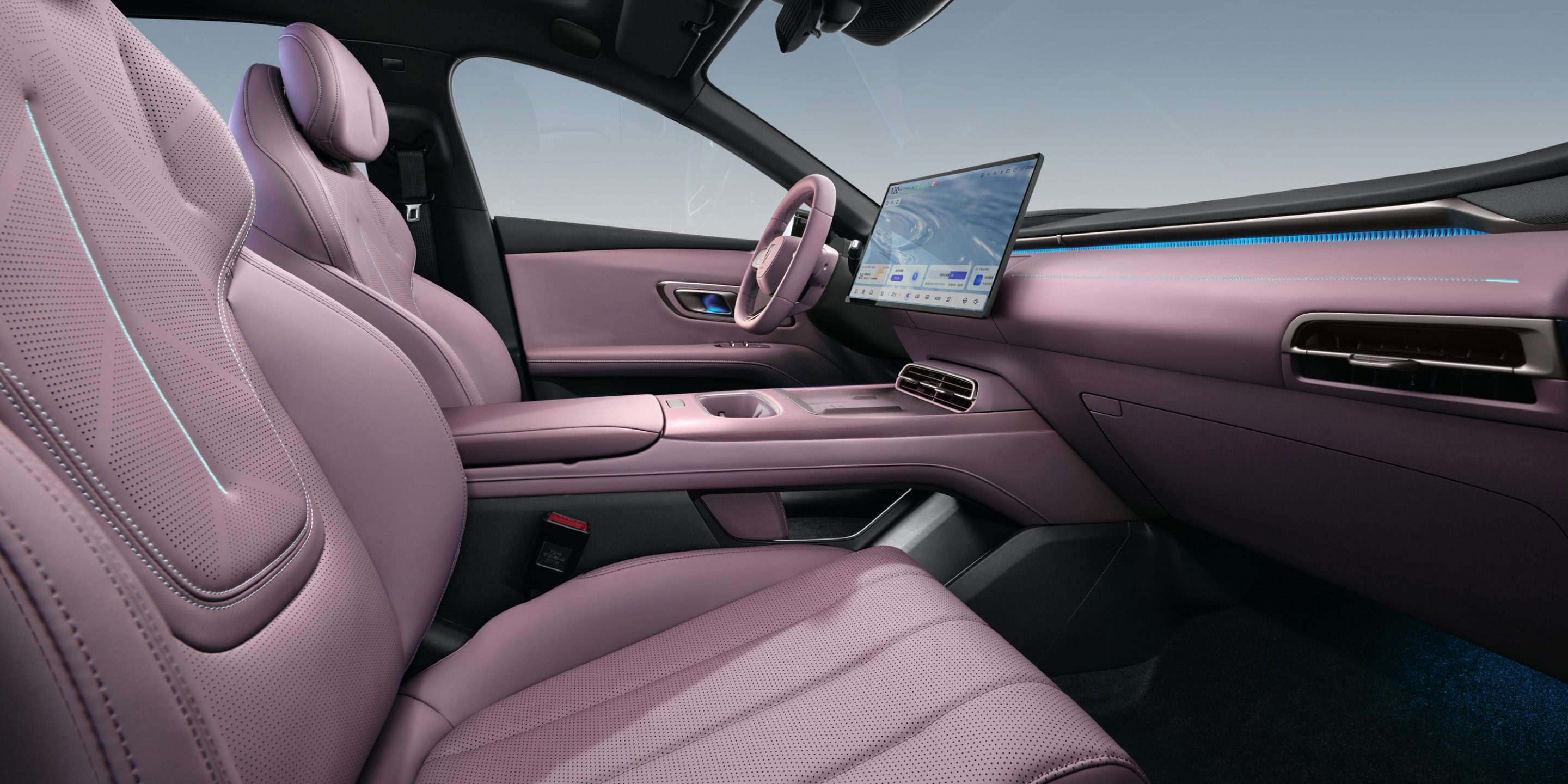 配超跑同款磁流变悬架 深蓝L06预售13.99万起 配超跑同款磁流变悬架 深蓝L06预售13.99万起