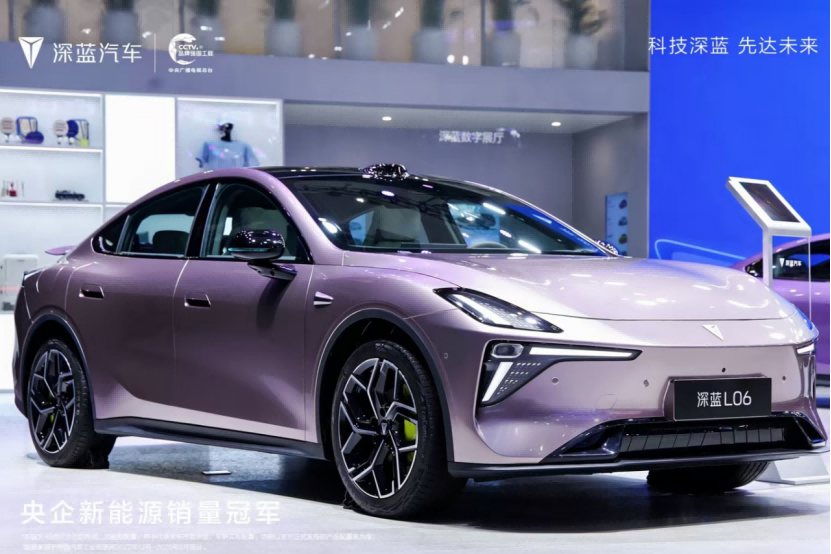 深蓝L06亮相广州,京西智行磁流变悬架助力“驾控之王” 深蓝L06亮相广州,京西智行磁流变悬架助力“驾控之王”