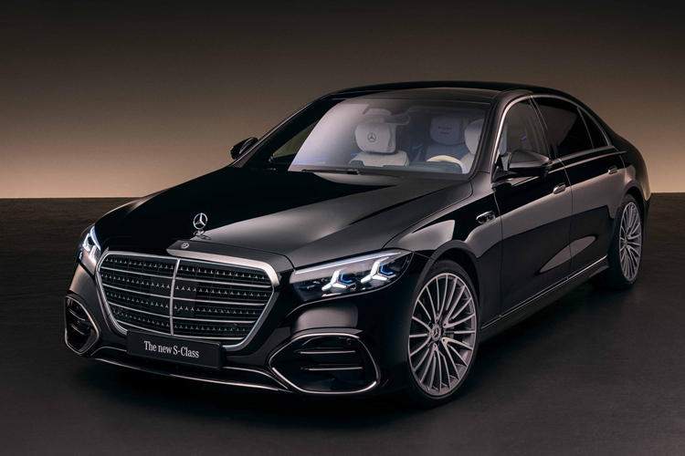 梅赛德斯-奔驰将携40款重磅车型及前沿AI创新参加北京车展