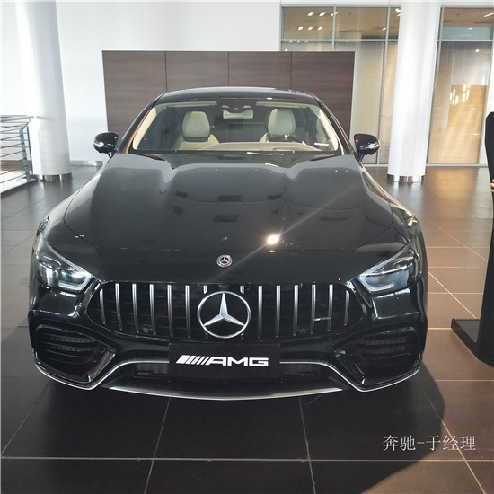 2019款奔驰GT63报价 GT63现车价格霸气呈现