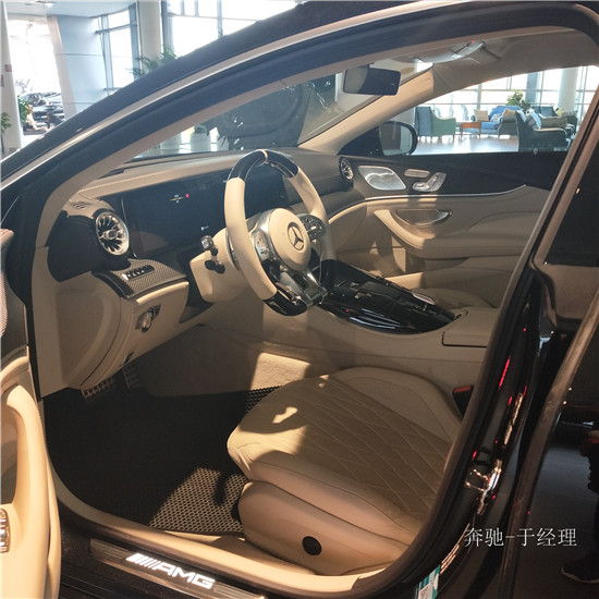 2019款奔驰GT63报价 GT63现车价格霸气呈现