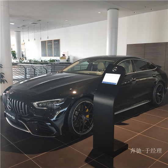 2019款奔驰GT63报价 GT63现车价格霸气呈现