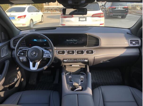 2020款奔驰GLE450祖母绿豪华SUV 直降5万