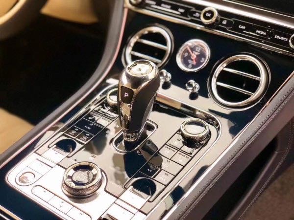 dealer_default_d1ffd4a229604d1d84fa6c89dc348fb2.jpg