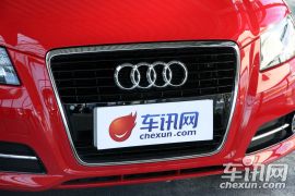 奥迪-奥迪A3(进口)-1.8T 豪华型