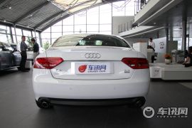 奥迪-奥迪A5(进口)-3.2 coupe quattro