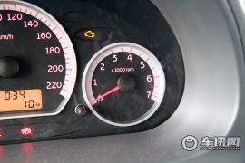 奇瑞汽车-旗云1