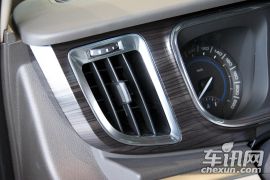 通用别克-别克GL8-3.0L XT豪华商务旗舰版