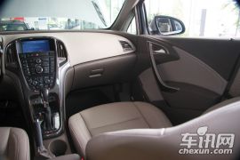 通用别克-英朗-GT 1.8L 自动豪华版