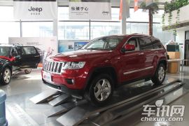 吉普-大切诺基-3.6 旗舰导航版