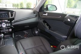 起亚-凯尊(进口)