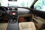 捷豹-XJ(进口)-XJL 3.0 全景商务版