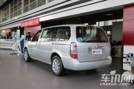 通用别克-别克GL8-2.4L LT行政版