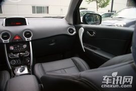 雷诺-科雷傲(进口)-2.5 两驱时尚型