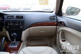 广汽乘用车-传祺-2.0L AT豪华版