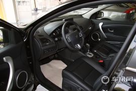 雷诺-拉古那(进口)-2.0T 技术版