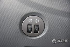 奇瑞汽车-瑞麒X1-1.3手动豪华型