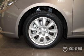 通用别克-君越-eAssist  2.4L SIDI豪雅版