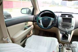 比亚迪-比亚迪S6-2.0MT豪华型