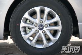 长安福特-福克斯-1.8 AT时尚型