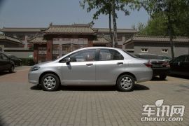 广汽本田-理念S1-1.3L AT舒适型