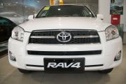 一汽丰田-丰田RAV4-2.4AT 豪华版