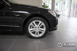北京奔驰-E级-E200L 优雅型