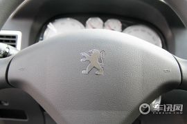 东风标致-307-1.6 自动舒适版