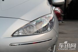 东风标致-408-2.0L手动豪华版