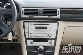 上海大众-PASSAT新领驭-2.0L MFI 手动尊享型