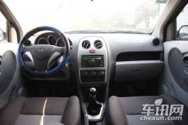 天津一汽-威志V2-1.3L 手动挡豪华型