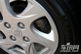 一汽吉林-森雅S80-1.5L 精英都市版 5座
