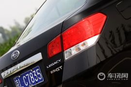 斯巴鲁-力狮(进口)-2.5GT豪华导航版