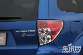 斯巴鲁-森林人(进口)-2.5T S-EDITION自动豪华导航