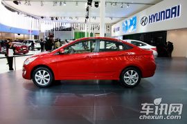 北京现代-瑞纳-1.4 BLUE AT