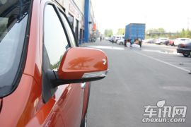 长城汽车-炫丽-CROSS 1.3L AMT