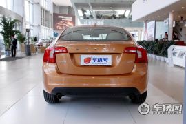 沃尔沃-S60(进口)-2.0T 智雅版