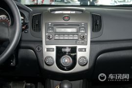 东风悦达起亚-福瑞迪-1.6 AT GL