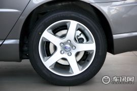 长安沃尔沃-S80L-2.5T 智雅版