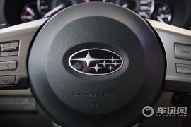 斯巴鲁-傲虎(进口)-2.5i豪华导航版