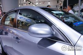 一汽奔腾-B70-2.0MT 时尚型