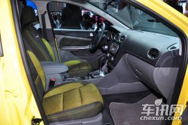 长安福特-福克斯-两厢2.0 AT运动型