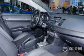 东南汽车-三菱翼神-1.8L 魅力版CVT