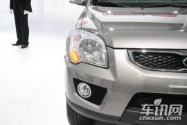 东风悦达起亚-狮跑-2.0 Premium AT 两驱版