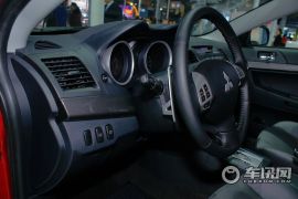 东南汽车-三菱翼神-1.8L 魅力版CVT